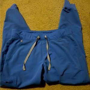 Figs Women’s ceil blue scrub pants